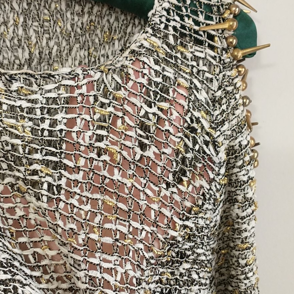 Women's Sweaters - Picture 7 of 8